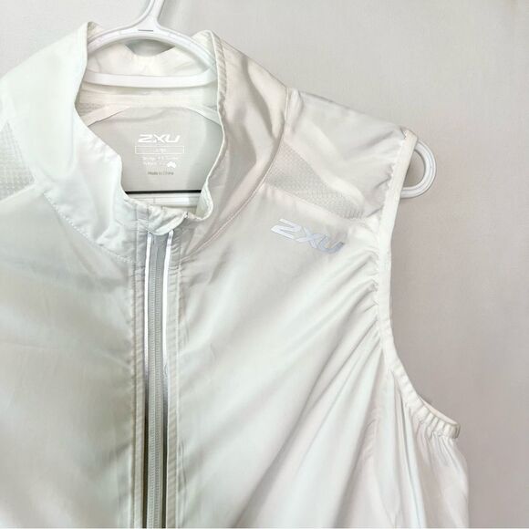 2XU Women’s L Lightweight Cycling Vest - Picture 6 of 12